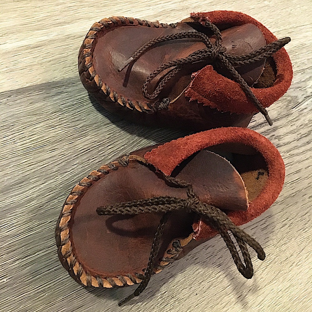 Itasca leather goods infant moccasin